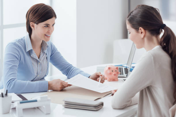 Professional Loan Agency in Taft Mosswood, CA